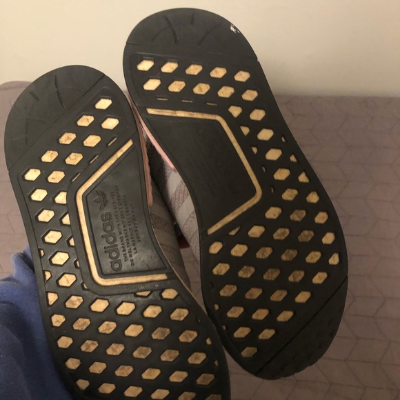 not available sorry. Don't purchase - Picture 6 of 8